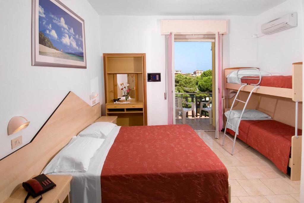 Hotel Levante Cervia Room photo